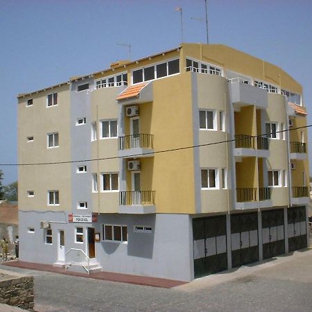Residencial Por Do Sol Hotel Porto Novo Buitenkant foto