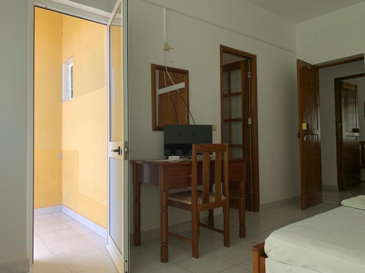 Residencial Por Do Sol Hotel Porto Novo Buitenkant foto