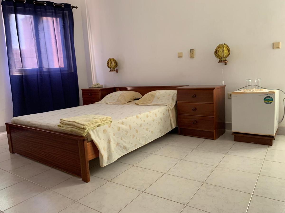 Residencial Por Do Sol Hotel Porto Novo Buitenkant foto