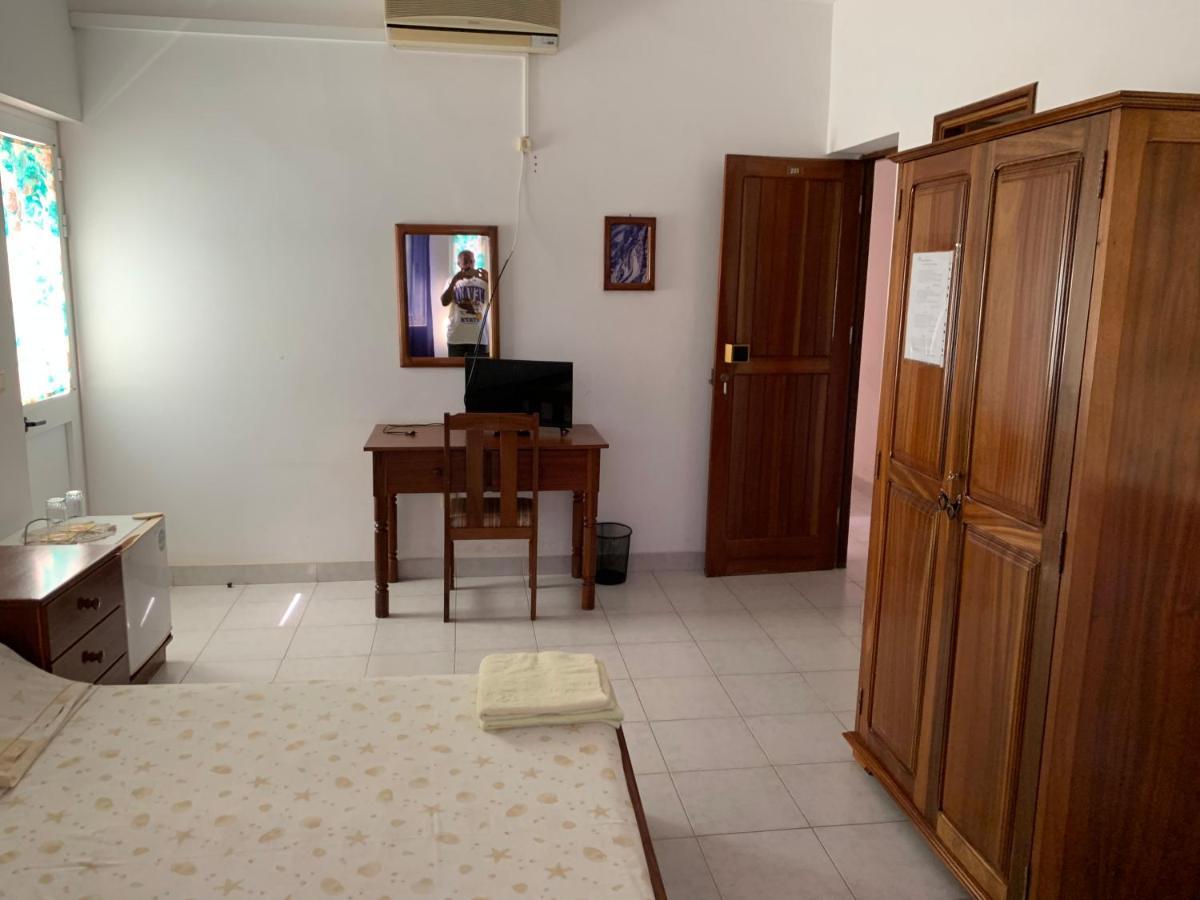 Residencial Por Do Sol Hotel Porto Novo Buitenkant foto